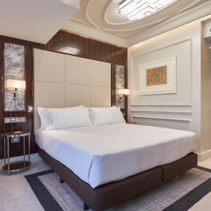 Habitación Adaptada para Personas de Movilidad Reducida con Cama King